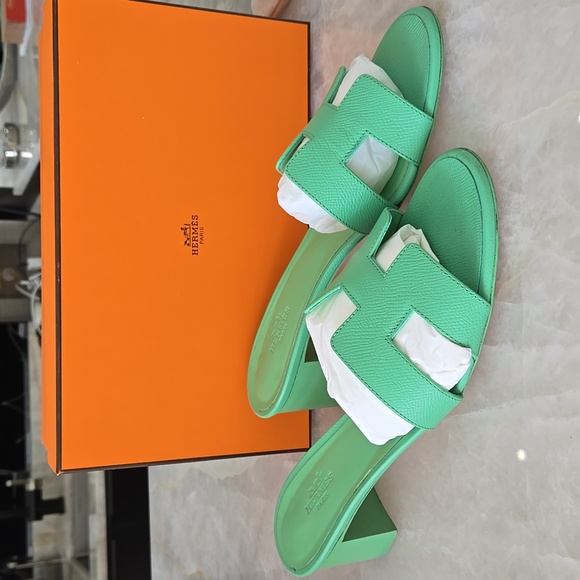 Hermes Shoes - Hermes Women's Oasis Sandals Leather Size 9/ 39 With Box